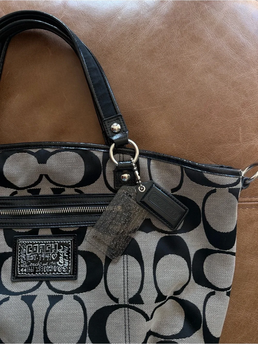 coach signature c vintage shoulder tote